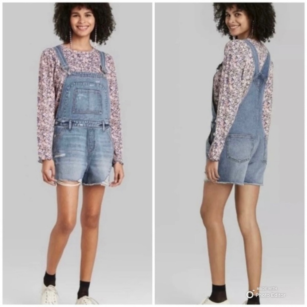 Wild Fable Distressed Denim Blue Jean Shortalls Shorts Overalls Size XS NWT